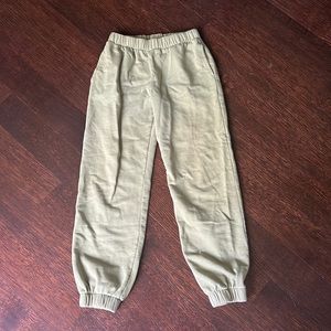BRANDY MELVILLE SWEATPANTS